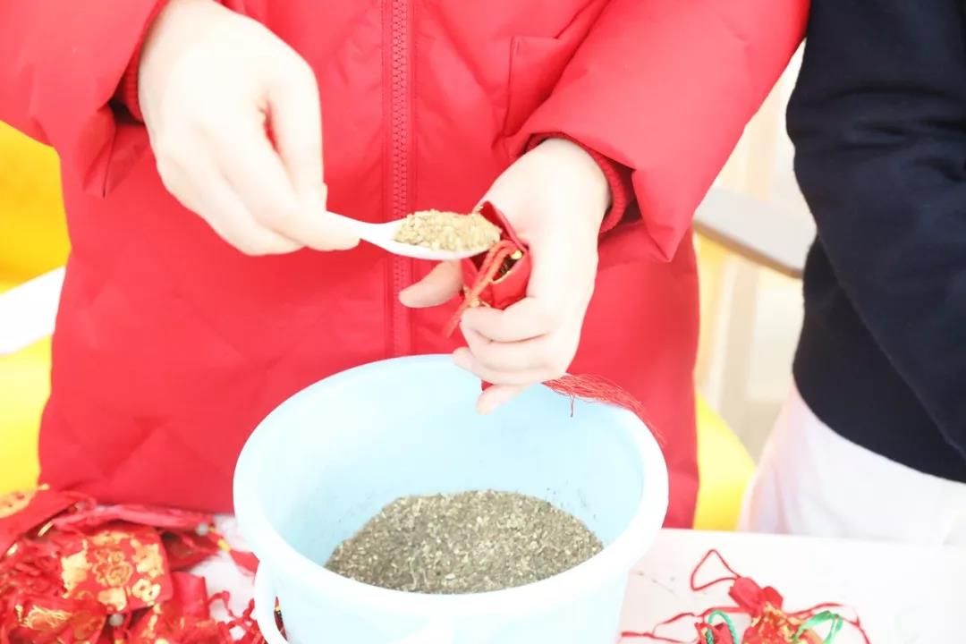 點(diǎn)贊！愛心捐款助力疫情防控