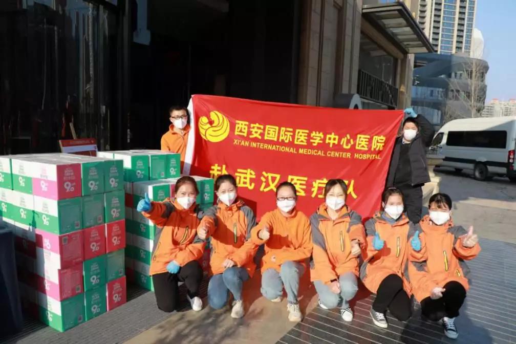 向醫(yī)療隊的女漢子致敬！