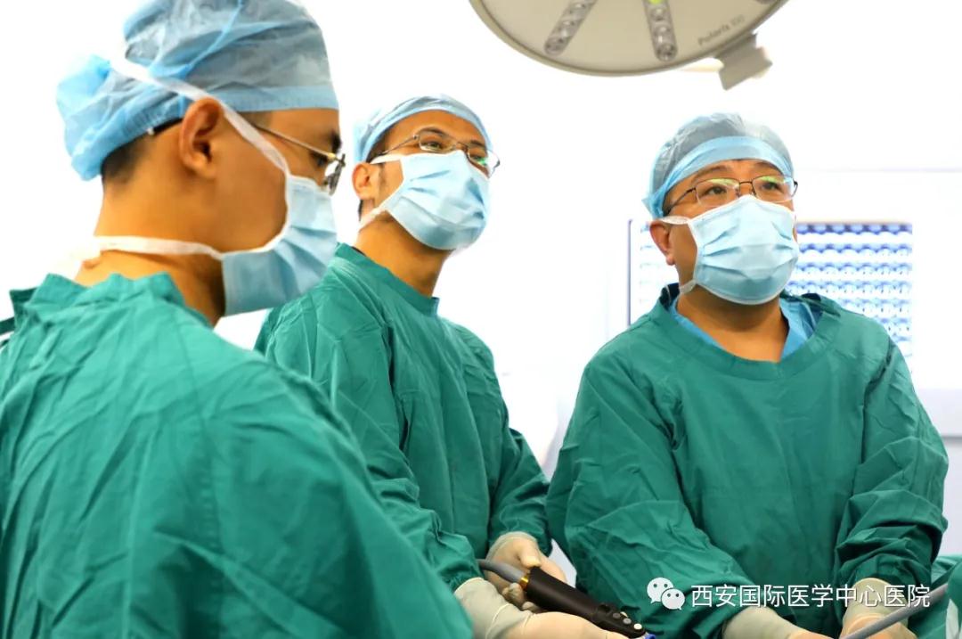 19年了，手上“汗流成河”！兩個(gè)小切口就治好這個(gè)“怪病”