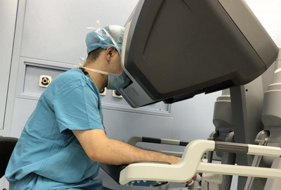 切口更小 恢復更快！消化外科成功完成達芬奇輔助胃癌根治術