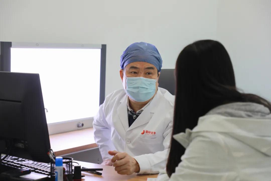 大醫(yī)之道⑥｜千萬里，我追尋著你——三秦最美醫(yī)務(wù)工作者吳昌歸教授寫意