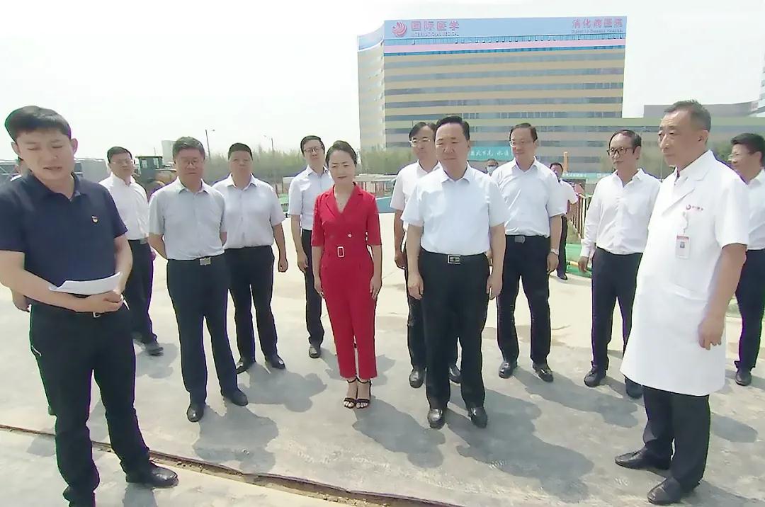 省委常委、市委書記王浩親臨西安國際醫(yī)學(xué)中心醫(yī)院檢查指導(dǎo)健康西安建設(shè)工作