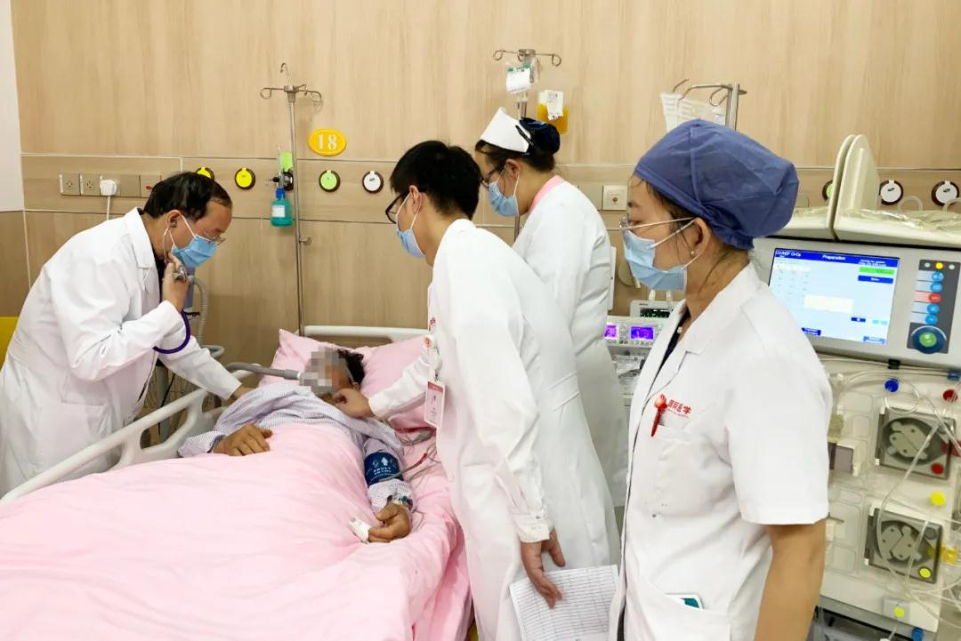 72小時緊急救治！64歲危重出血熱患者闖過生死關(guān)