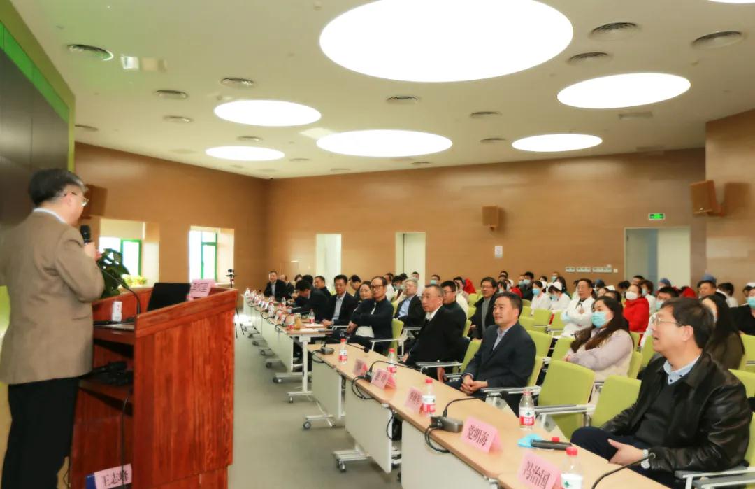 中國工程院院士、溫州醫(yī)科大學校長李校堃教授蒞臨我院