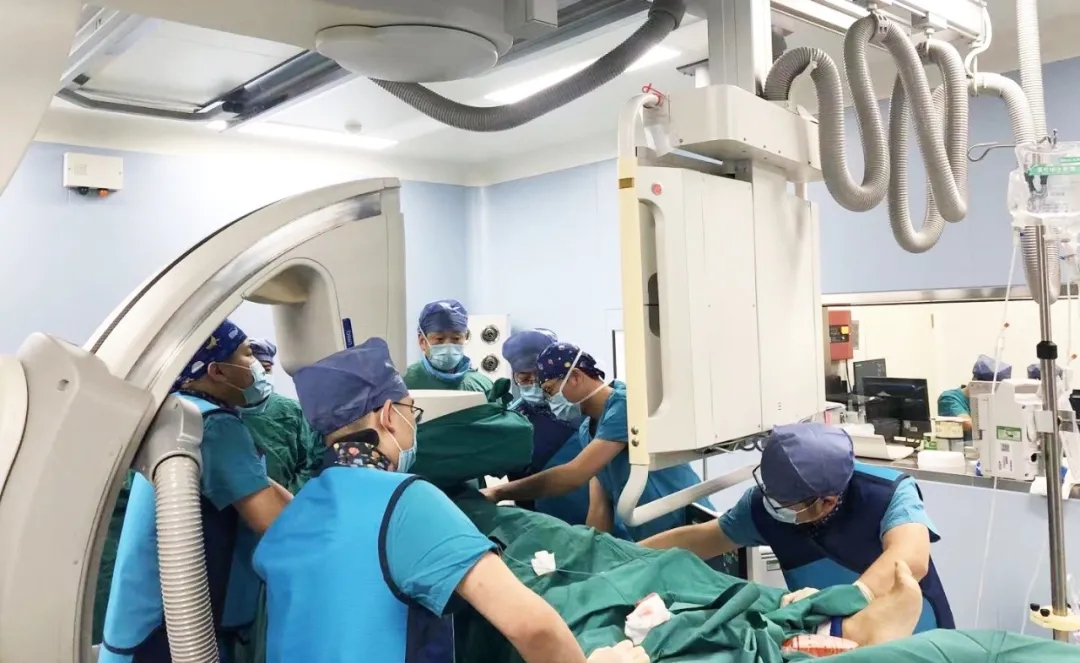 TIPS介入手術(shù)挽救“犟脾氣如?！钡乃?>
				             </a>
                <div   id=