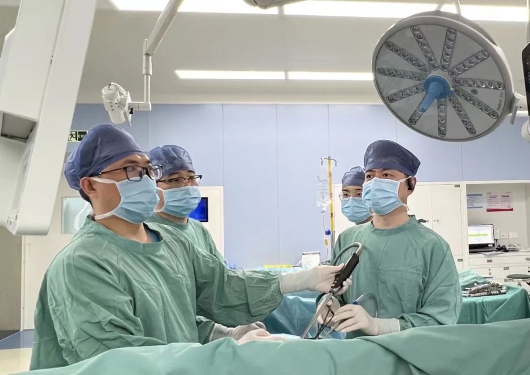 3cm切口解決10cm巨大腫瘤困擾！