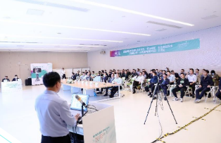 首屆西部脊柱微創(chuàng)學術(shù)沙龍——“華山論鏡”在我院舉行