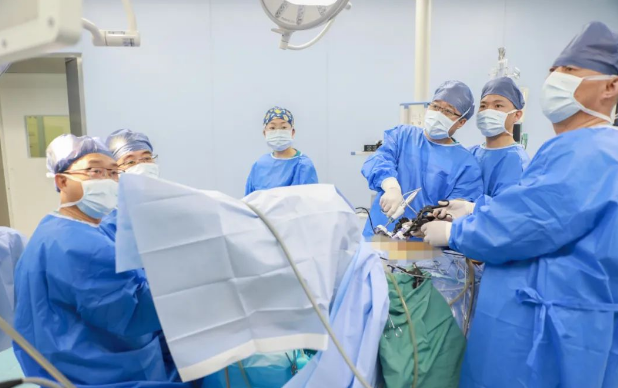 病變距肛門僅4厘米！滅瘤保肛！我院成功完成直腸癌“榻榻米”手術(shù)