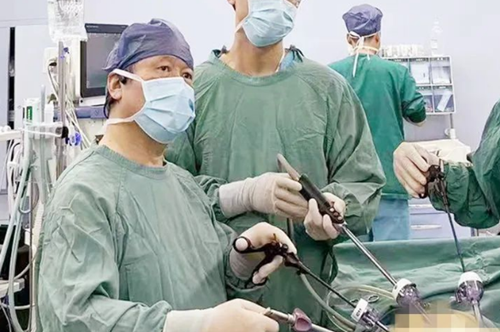 68cm橡膠水管吞入腹中！我院普外科腹腔鏡微創(chuàng)手術(shù)緊急施救！