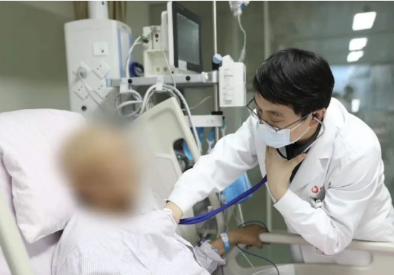 大醫(yī)之道|王武平：腳踏實(shí)地，仰望星空