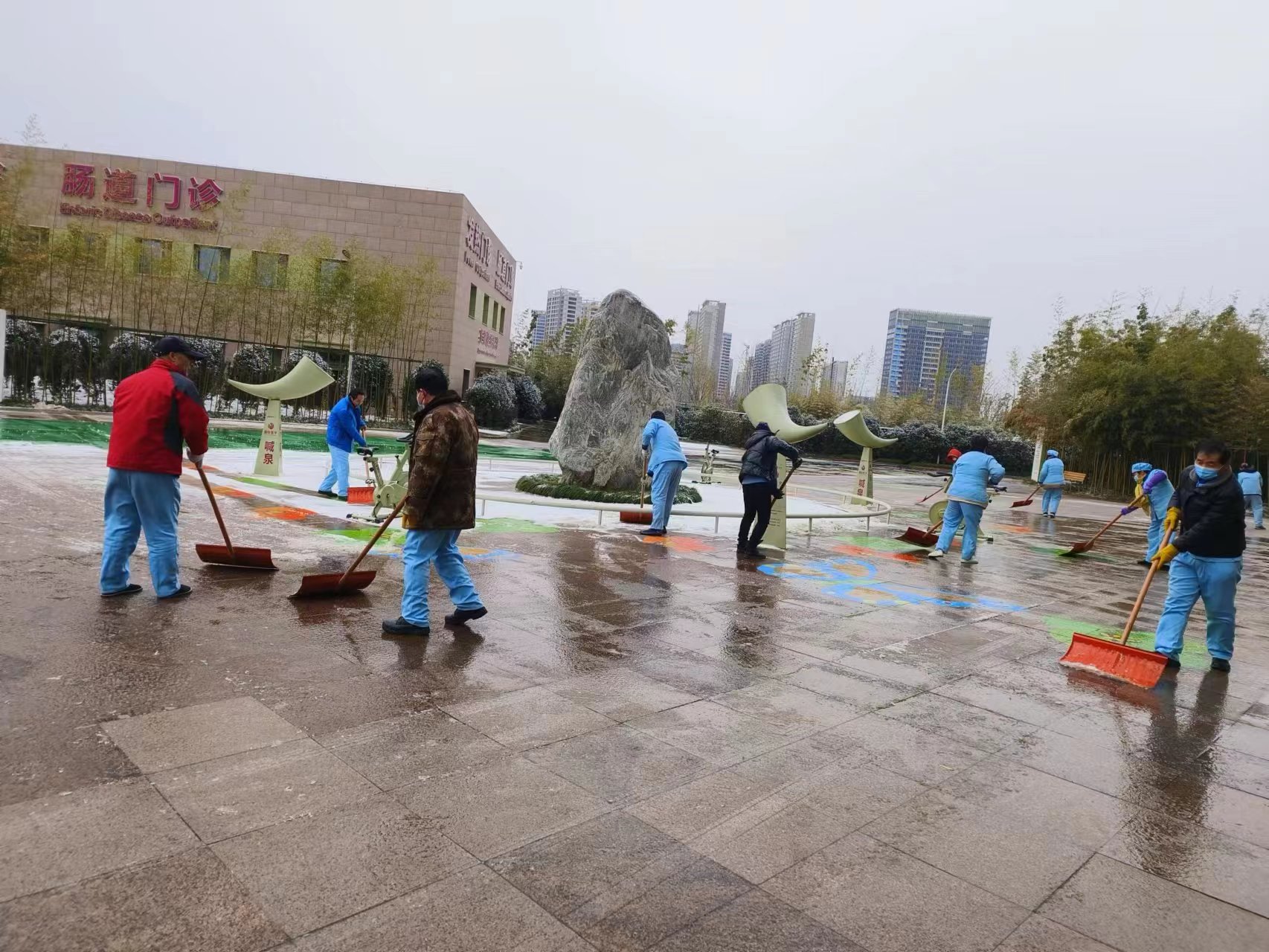 雪很美，他們也很美