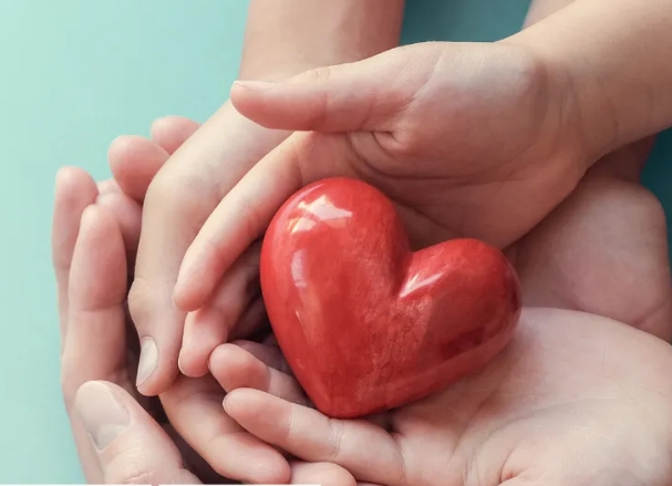 心梗救治日|牢記兩個(gè)“120”：及時(shí)撥打120電話，黃金“120”分鐘內(nèi)有效救治！