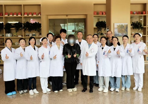西北首例！這束“質(zhì)子之光”，為她點亮希望